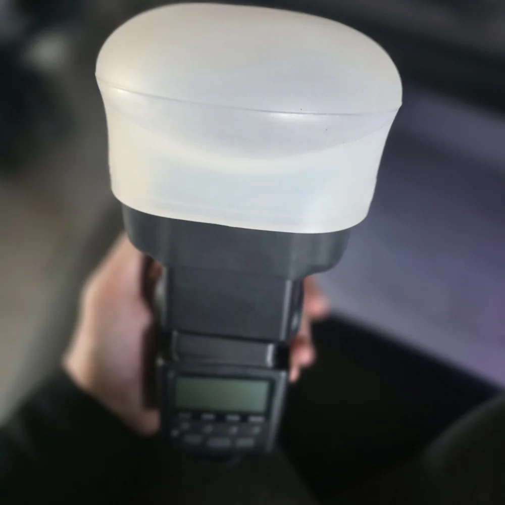 ALTURA flash With MAGMOD FLASH DIFFUSER